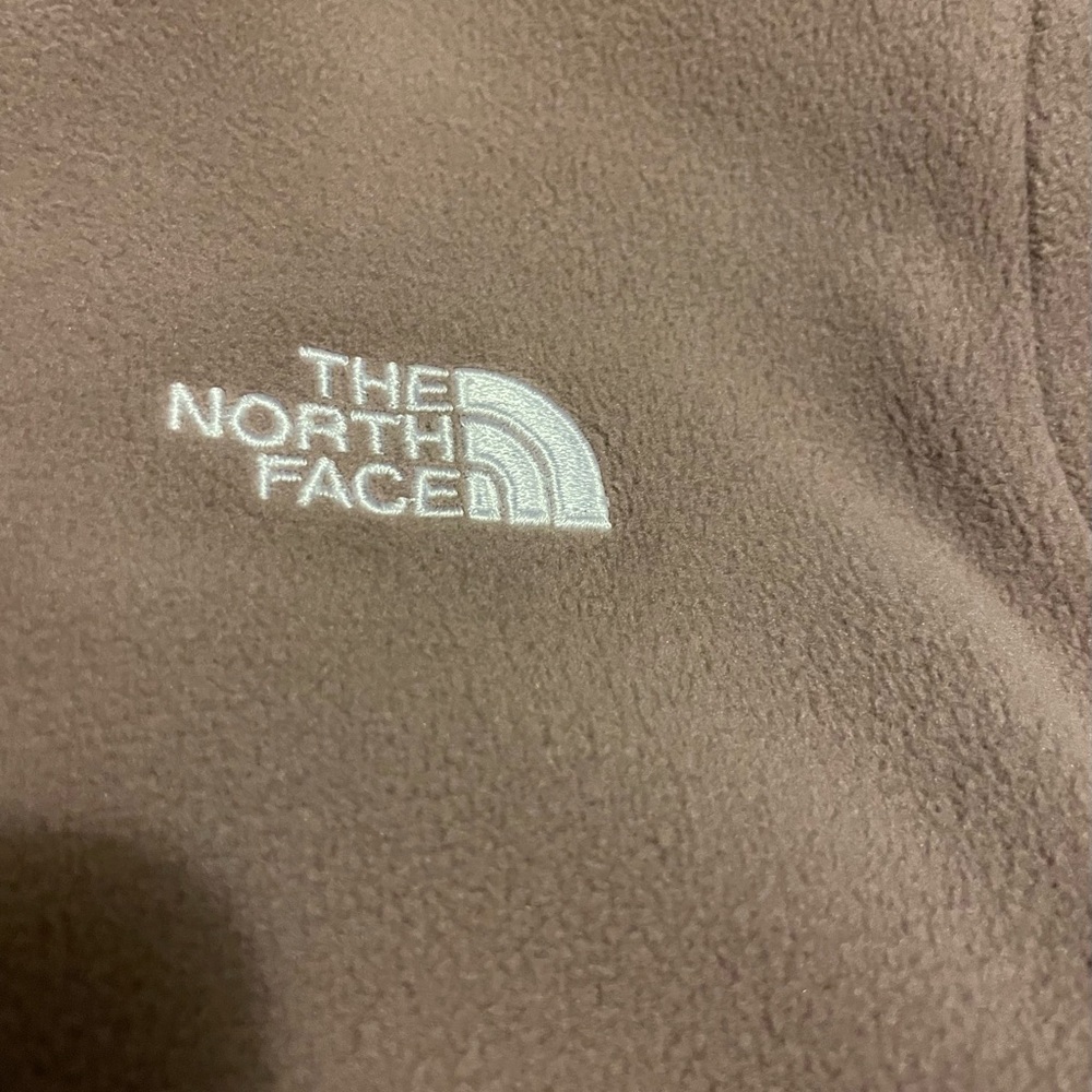 EUC Women’s 1X 1/4 Zip Pullover Lightweight in a Light blush color - Picture 6 of 9
